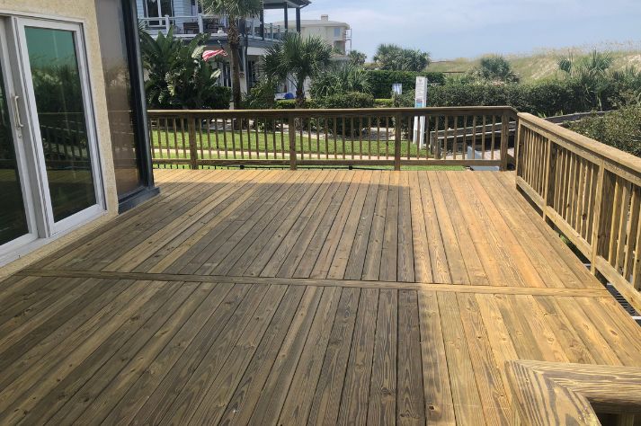 Custom wood deck built for a beachfront home in Jacksonville Beach, FL